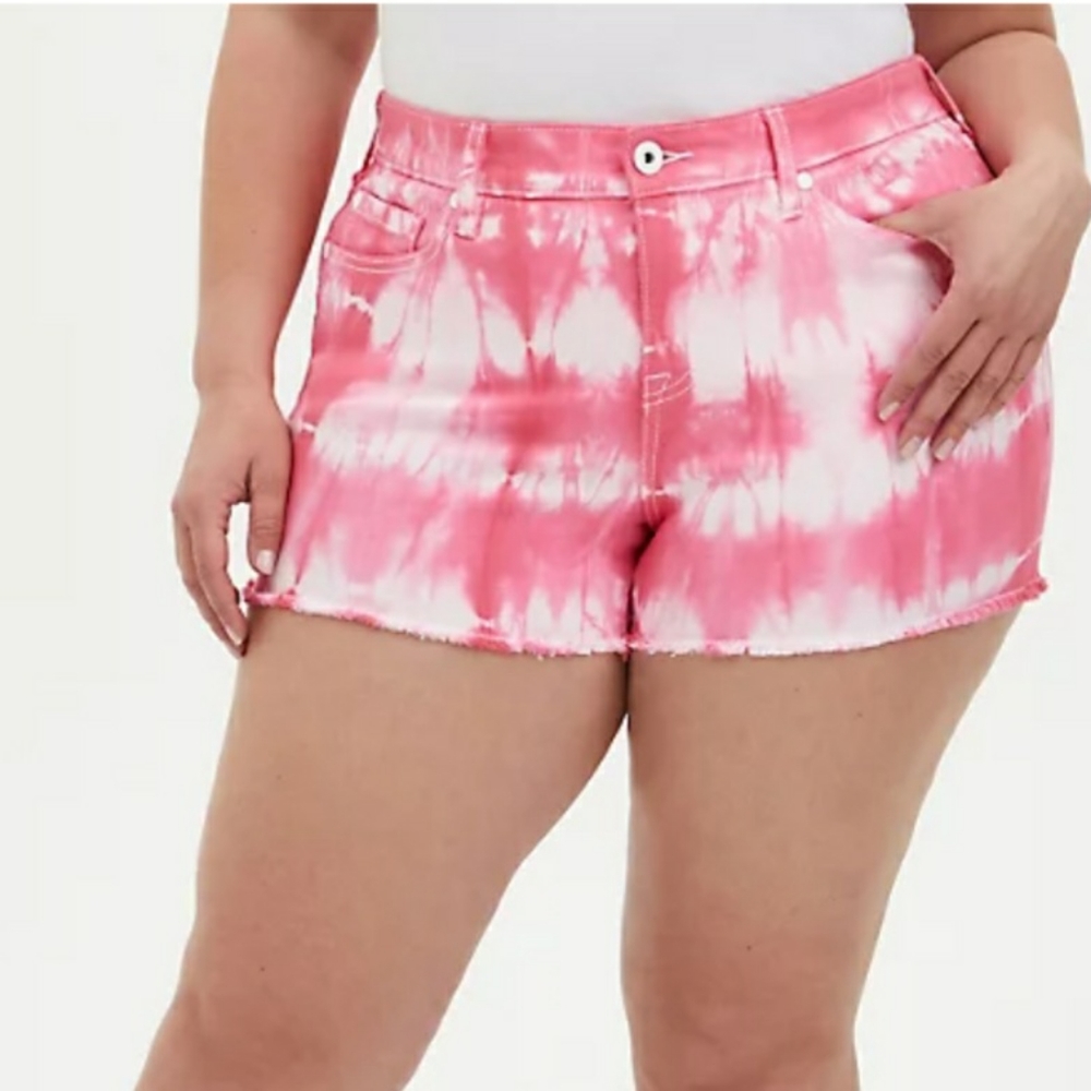 Pink shorts